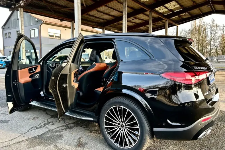 Mercedes-Benz GLC 220 din 2023 cu 18.500 km - oferta MER169601 - foto 6