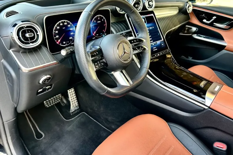 Mercedes-Benz GLC 220 din 2023 cu 18.500 km - oferta MER169601 - foto 9