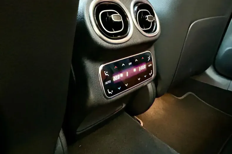 Mercedes-Benz GLC 220 din 2023 cu 18.500 km - oferta MER169601 - foto 15