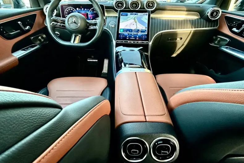 Mercedes-Benz GLC 220 din 2023 cu 18.500 km - oferta MER169601 - foto 17