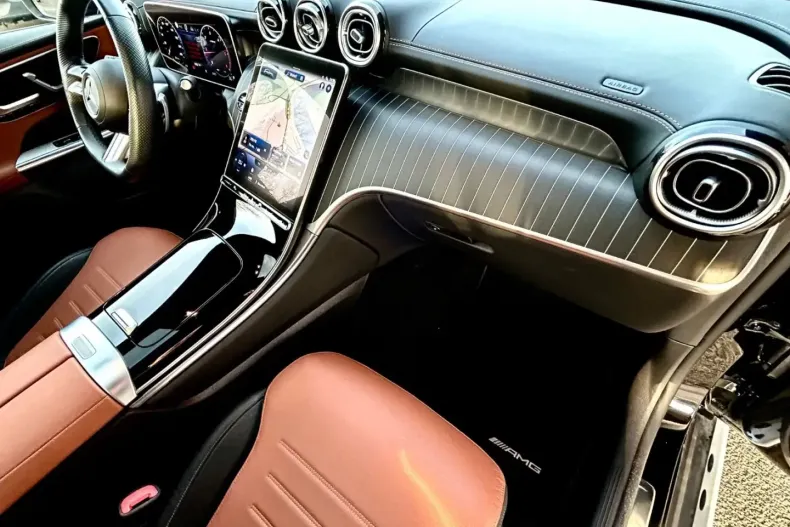 Mercedes-Benz GLC 220 din 2023 cu 18.500 km - oferta MER169601 - foto 19