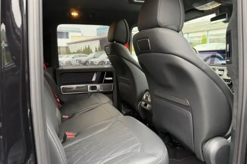 Mercedes-Benz G 63 AMG din 2024 cu 13.930 km - oferta MER169611 - foto 9