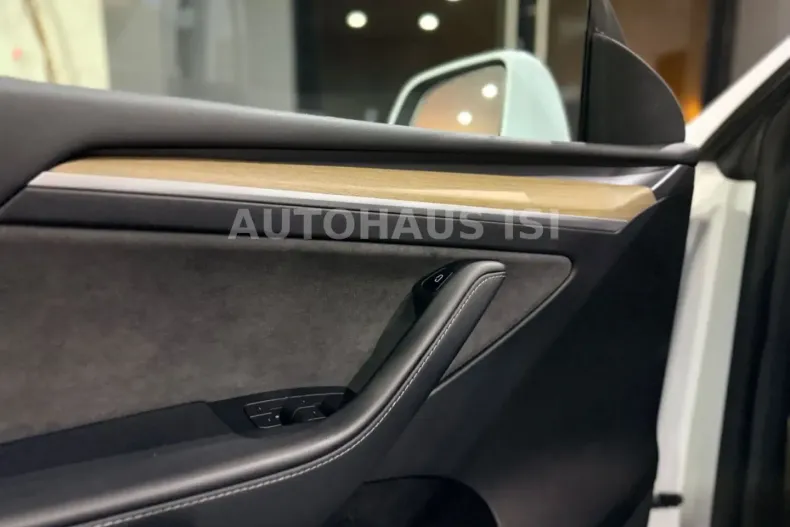 Tesla Model Y din 2022 cu 50.700 km - oferta TES169613 - foto 11