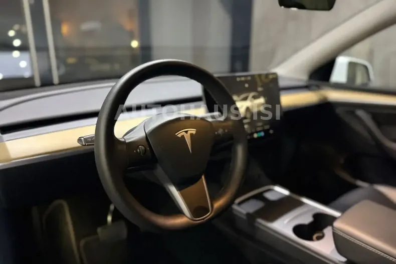 Tesla Model Y din 2022 cu 50.700 km - oferta TES169613 - foto 13