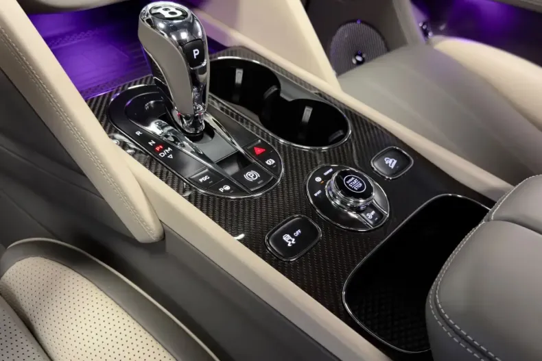 Bentley Bentayga din 2023 cu 7.500 km - oferta BEN169617 - foto 28