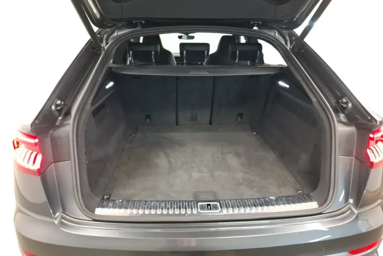 Audi Q8 din 2022 cu 57.178 km - oferta AUD169619 - foto 14