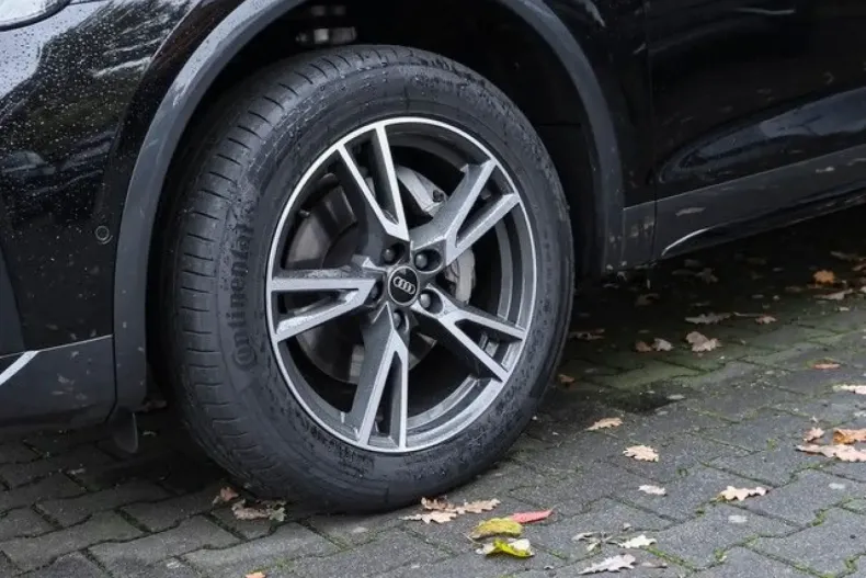 Audi Q5 din 2025 cu 28.640 km - oferta AUD169622 - foto 7