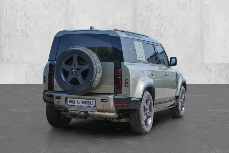 Land Rover Defender din 2023 cu 18.800 km - oferta LAN169628 - foto 2