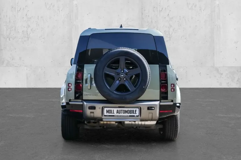 Land Rover Defender din 2023 cu 18.800 km - oferta LAN169628 - foto 7