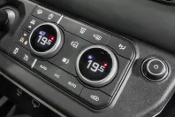 Land Rover Defender din 2023 cu 26.040 km - oferta LAN169629 - foto 12