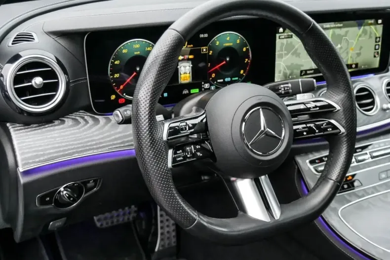 Mercedes-Benz E 450 din 2023 cu 67.342 km - oferta MER169643 - foto 8