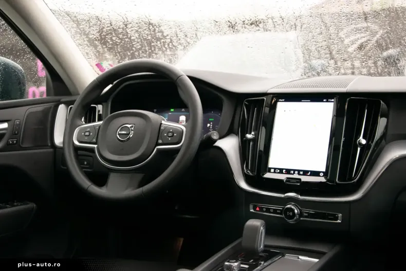 Volvo XC60 din 2021 cu 104.680 km - oferta VOL169645 - foto 19