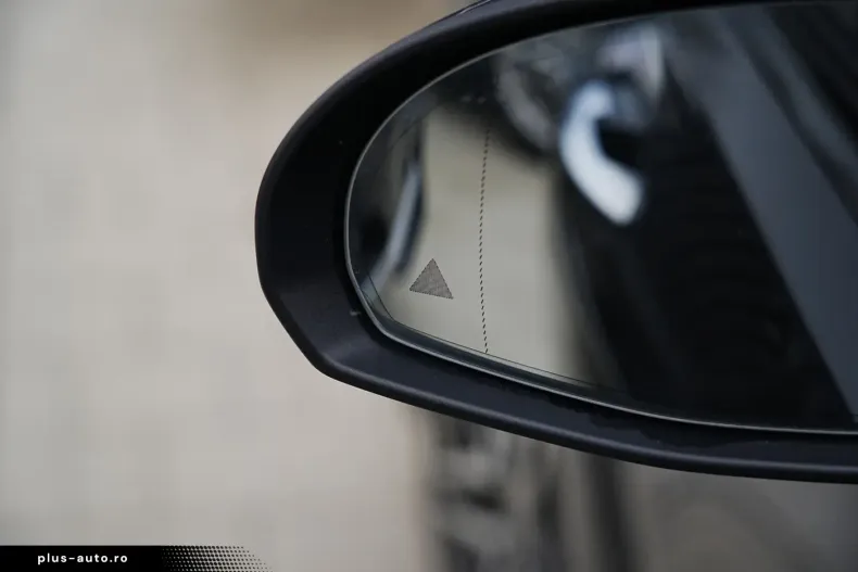 Mercedes-Benz C 300 din 2022 cu 81.200 km - oferta MER169647 - foto 27