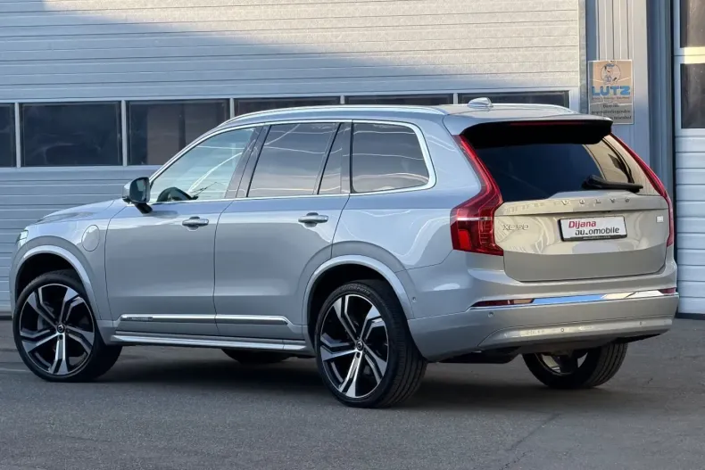 Volvo XC90 din 2022 cu 46.500 km - oferta VOL169648 - foto 4