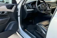 Volvo XC90 din 2022 cu 46.500 km - oferta VOL169648 - foto 10