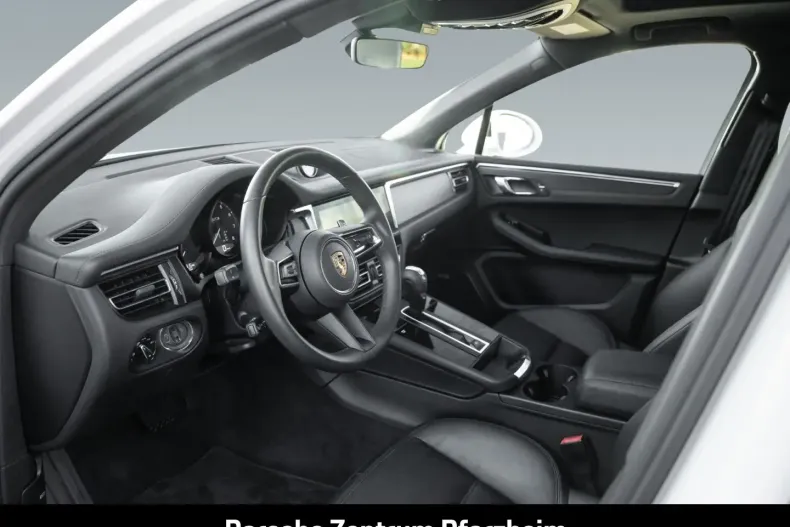 Porsche Macan din 2022 cu 44.060 km - oferta POR169655 - foto 4