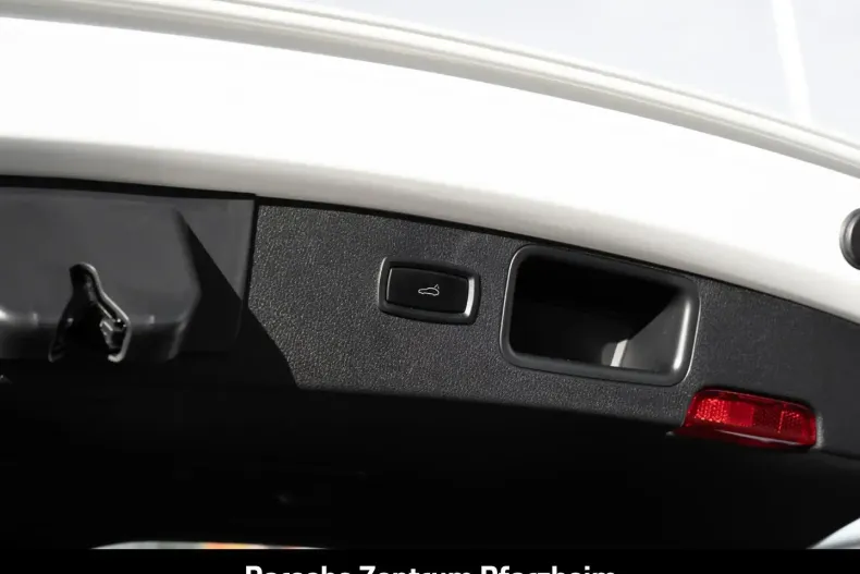 Porsche Macan din 2022 cu 44.060 km - oferta POR169655 - foto 15