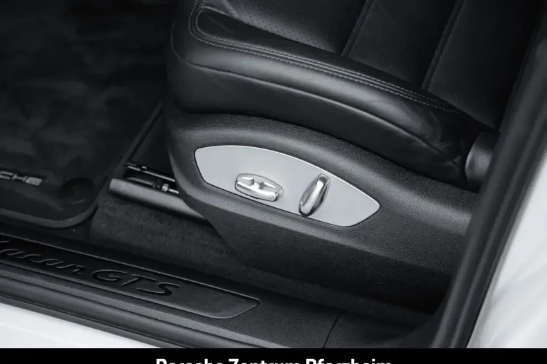 Porsche Macan din 2022 cu 44.060 km - oferta POR169655 - foto 18