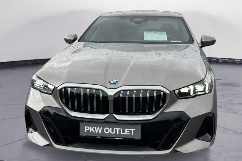 BMW 520 din 2025 cu 24.068 km - oferta BMW169659 - foto 6