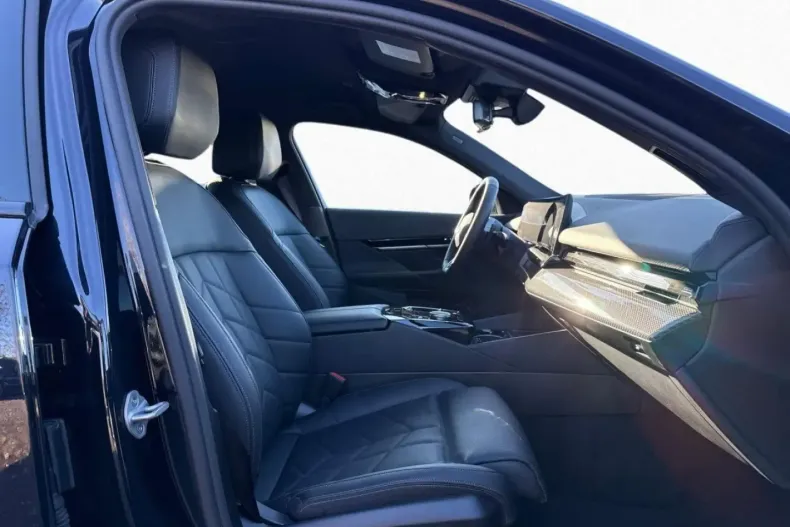 BMW 520 din 2025 cu 27.985 km - oferta BMW169660 - foto 10