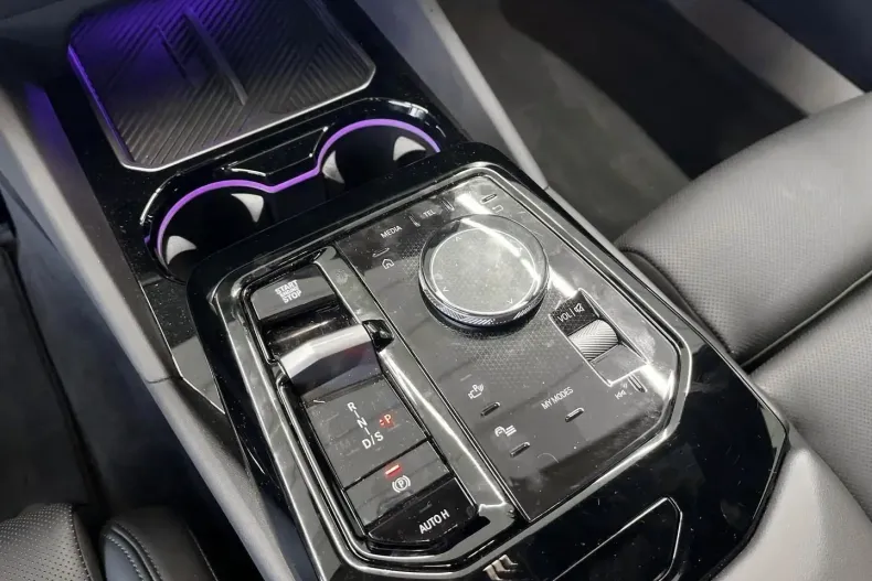 BMW 520 din 2025 cu 8.084 km - oferta BMW169662 - foto 13