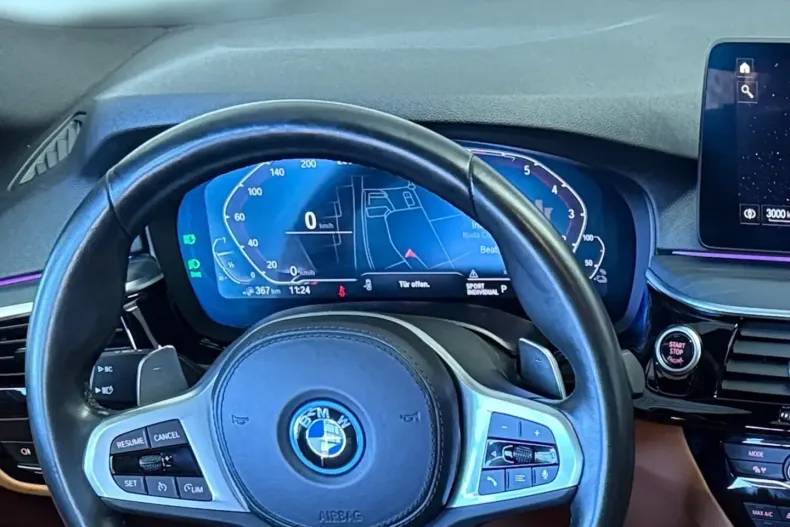 BMW 530 din 2022 cu 84.600 km - oferta BMW169664 - foto 13