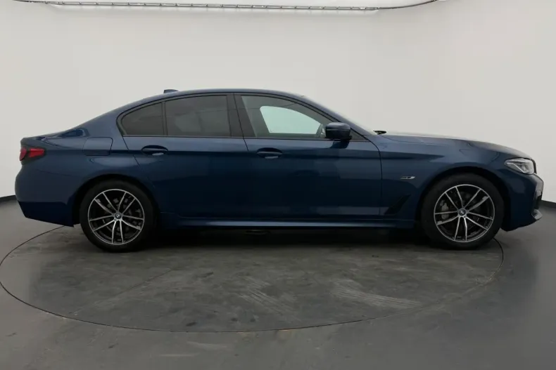 BMW 530 din 2022 cu 84.950 km - oferta BMW169665 - foto 7