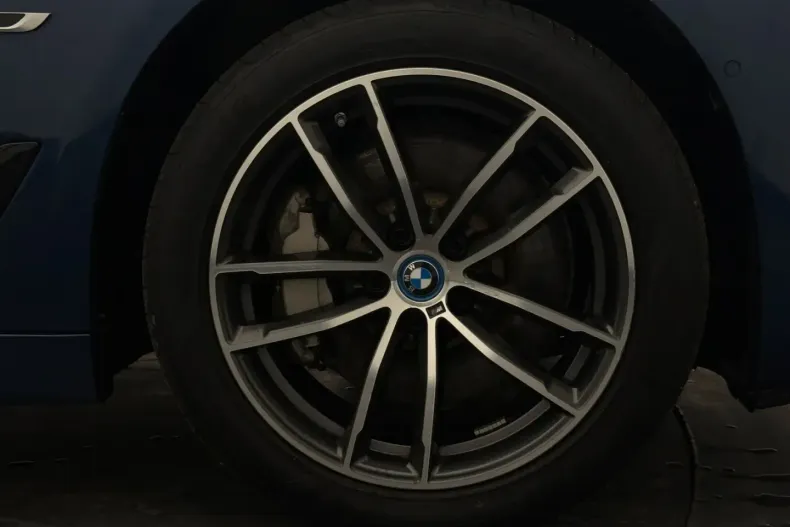 BMW 530 din 2022 cu 84.950 km - oferta BMW169665 - foto 32