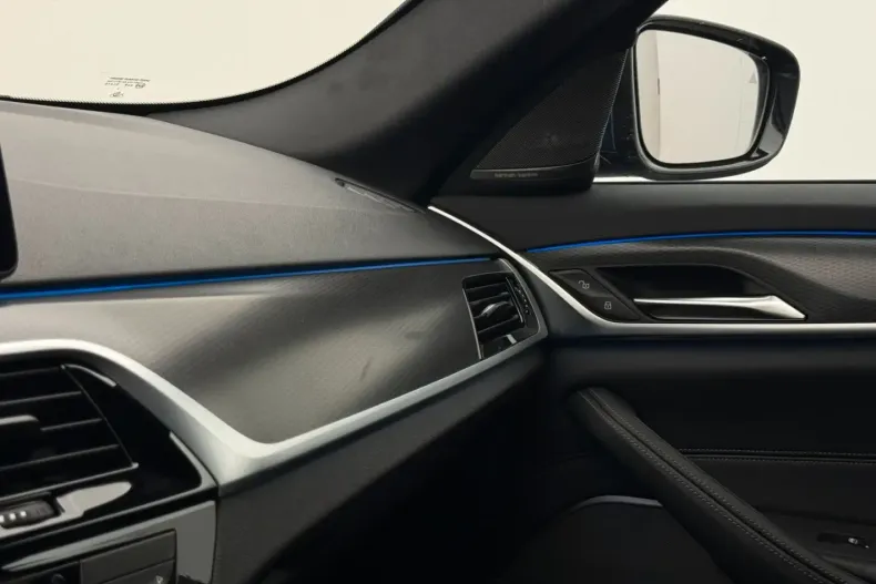 BMW 530 din 2022 cu 84.950 km - oferta BMW169665 - foto 43