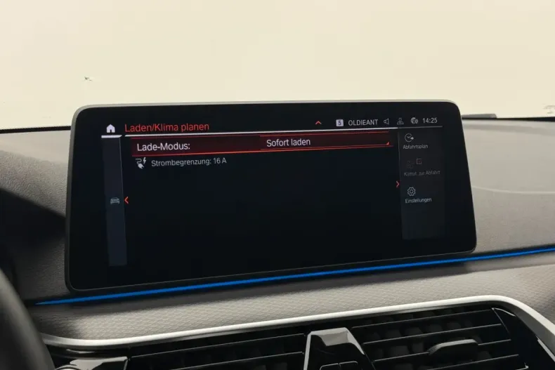 BMW 530 din 2022 cu 84.950 km - oferta BMW169665 - foto 46