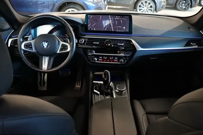 BMW 520 din 2022 cu 98.293 km - oferta BMW169666 - foto 8