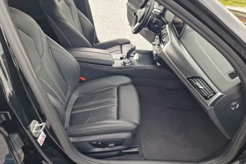 BMW 520 din 2021 cu 83.100 km - oferta BMW169671 - foto 15