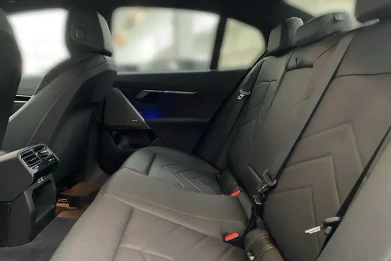 BMW 520 din 2023 cu 33.200 km - oferta BMW169672 - foto 10