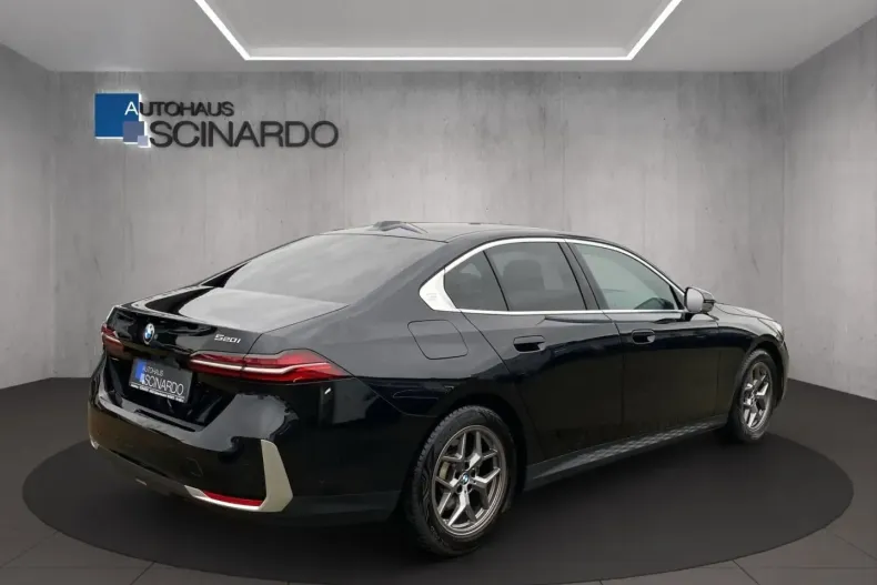 BMW 520 din 2025 cu 23.000 km - oferta BMW169673 - foto 3