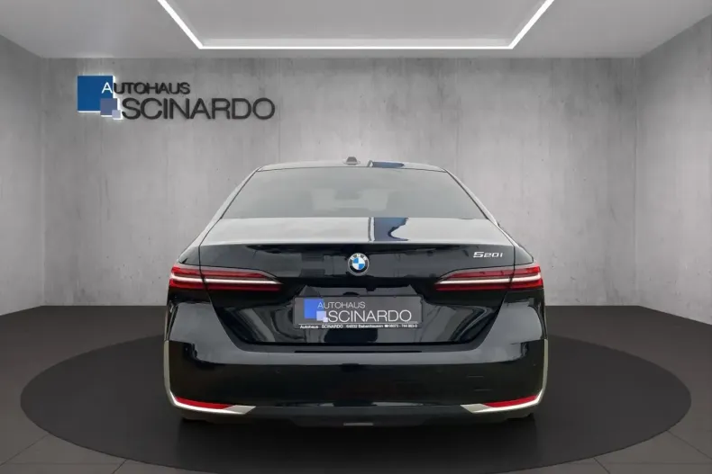 BMW 520 din 2025 cu 23.000 km - oferta BMW169673 - foto 8