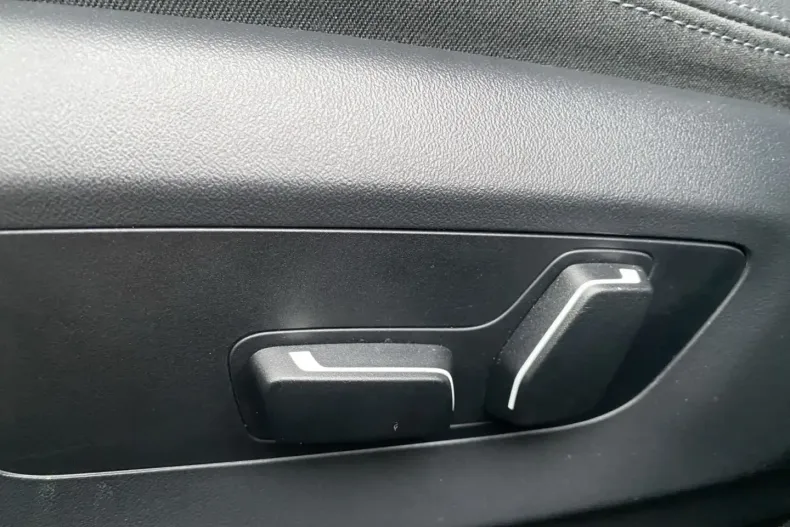 BMW 520 din 2025 cu 23.000 km - oferta BMW169673 - foto 20