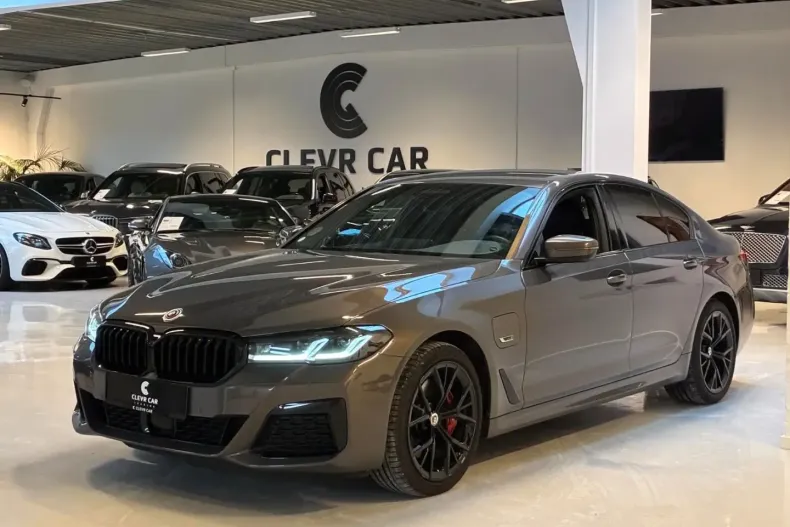 BMW 530 din 2023 cu 36.000 km - oferta BMW169674 - foto 1