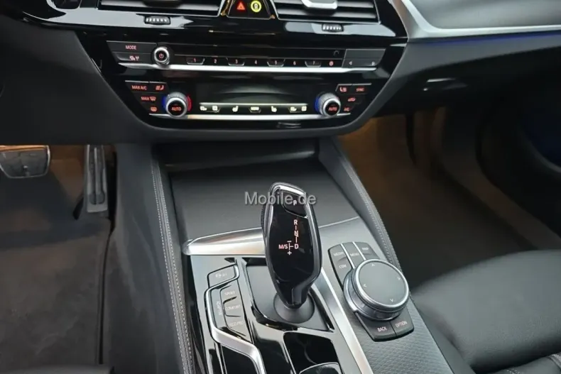 BMW 520 din 2023 cu 37.005 km - oferta BMW169675 - foto 13