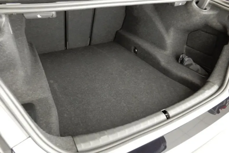 BMW 530 din 2024 cu 53.000 km - oferta BMW169676 - foto 9