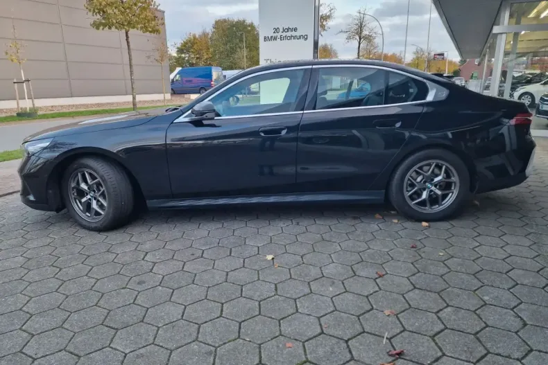 BMW 520 din 2023 cu 63.970 km - oferta BMW169678 - foto 2