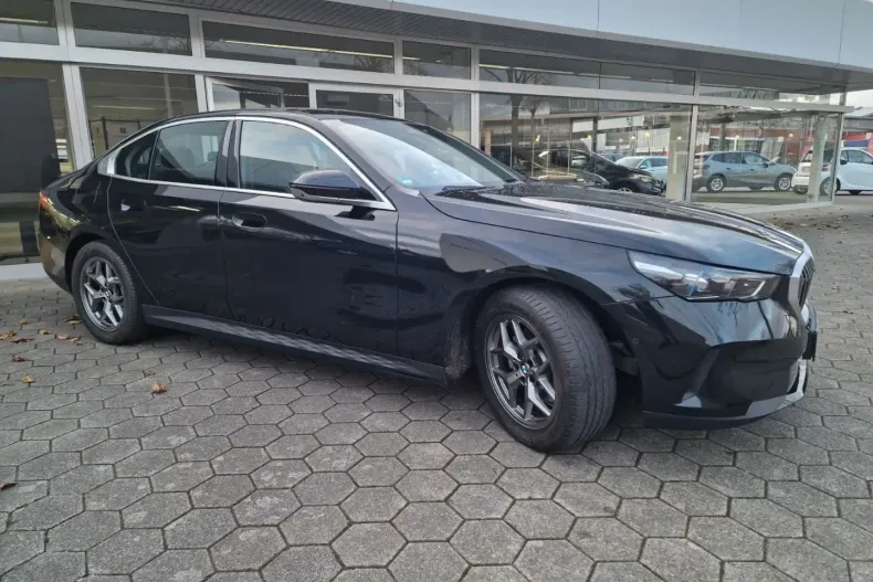 BMW 520 din 2023 cu 63.970 km - oferta BMW169678 - foto 5