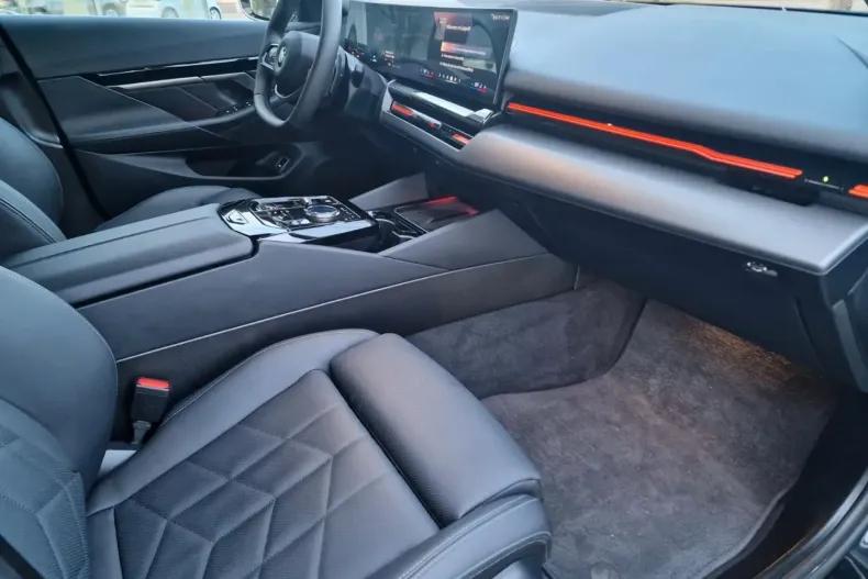 BMW 520 din 2023 cu 63.970 km - oferta BMW169678 - foto 7