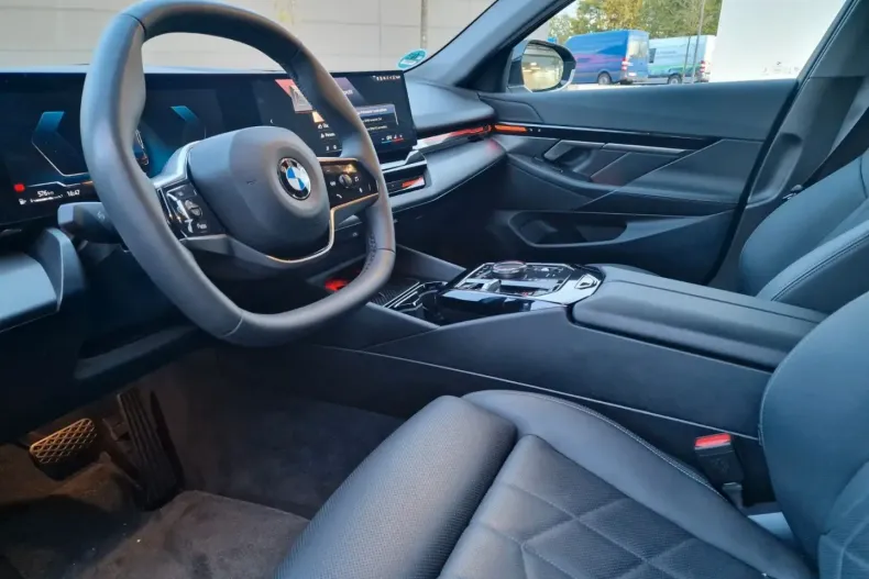 BMW 520 din 2023 cu 63.970 km - oferta BMW169678 - foto 14