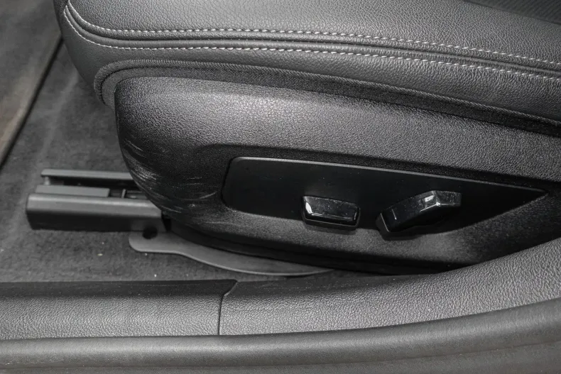 BMW 520 din 2022 cu 47.702 km - oferta BMW169679 - foto 16