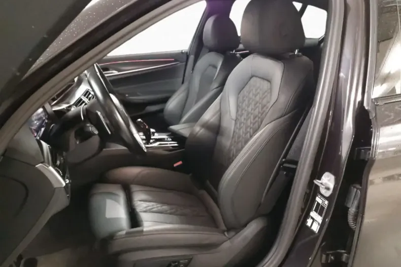 BMW 520 din 2023 cu 77.352 km - oferta BMW169681 - foto 10