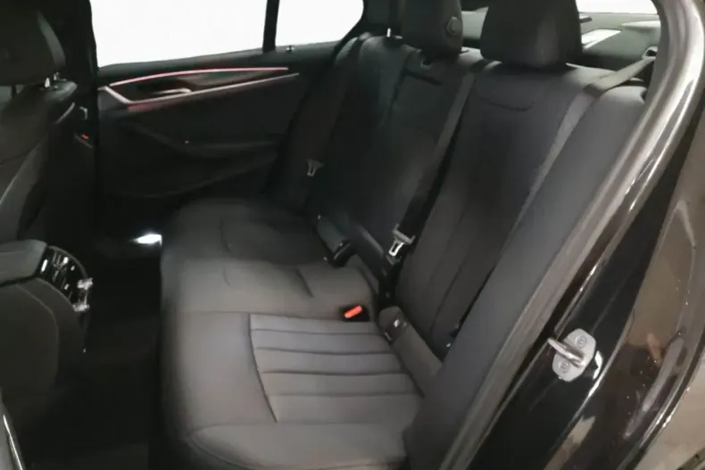 BMW 520 din 2023 cu 77.352 km - oferta BMW169681 - foto 12