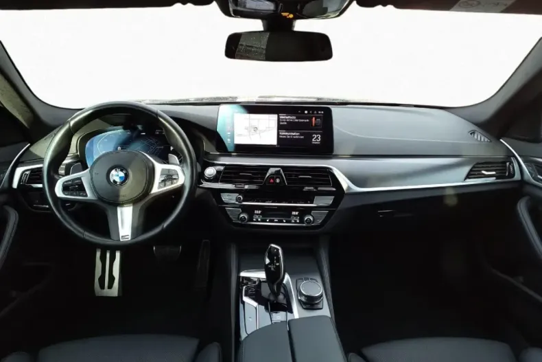 BMW 520 din 2023 cu 77.352 km - oferta BMW169681 - foto 13