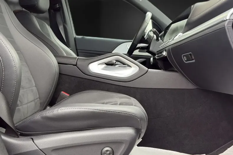 Mercedes-Benz GLE 350 din 2022 cu 55.839 km - oferta MER169687 - foto 18