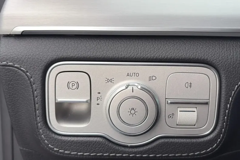 Mercedes-Benz GLE 350 din 2022 cu 55.839 km - oferta MER169687 - foto 27