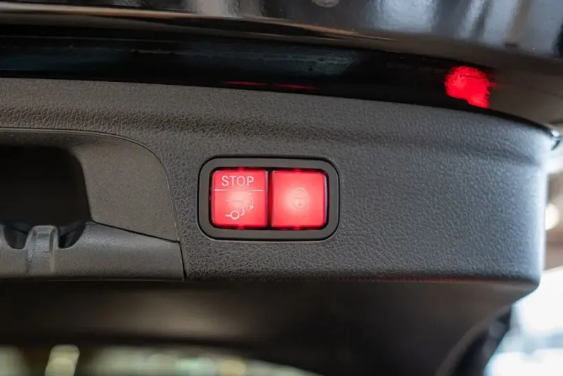 Mercedes-Benz GLE 350 din 2021 cu 69.958 km - oferta MER169692 - foto 33